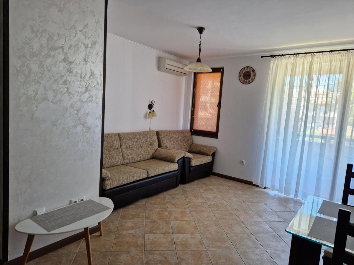 Apartment In The Picturesque Oasis Resort & Spa Lozenets Exterior photo